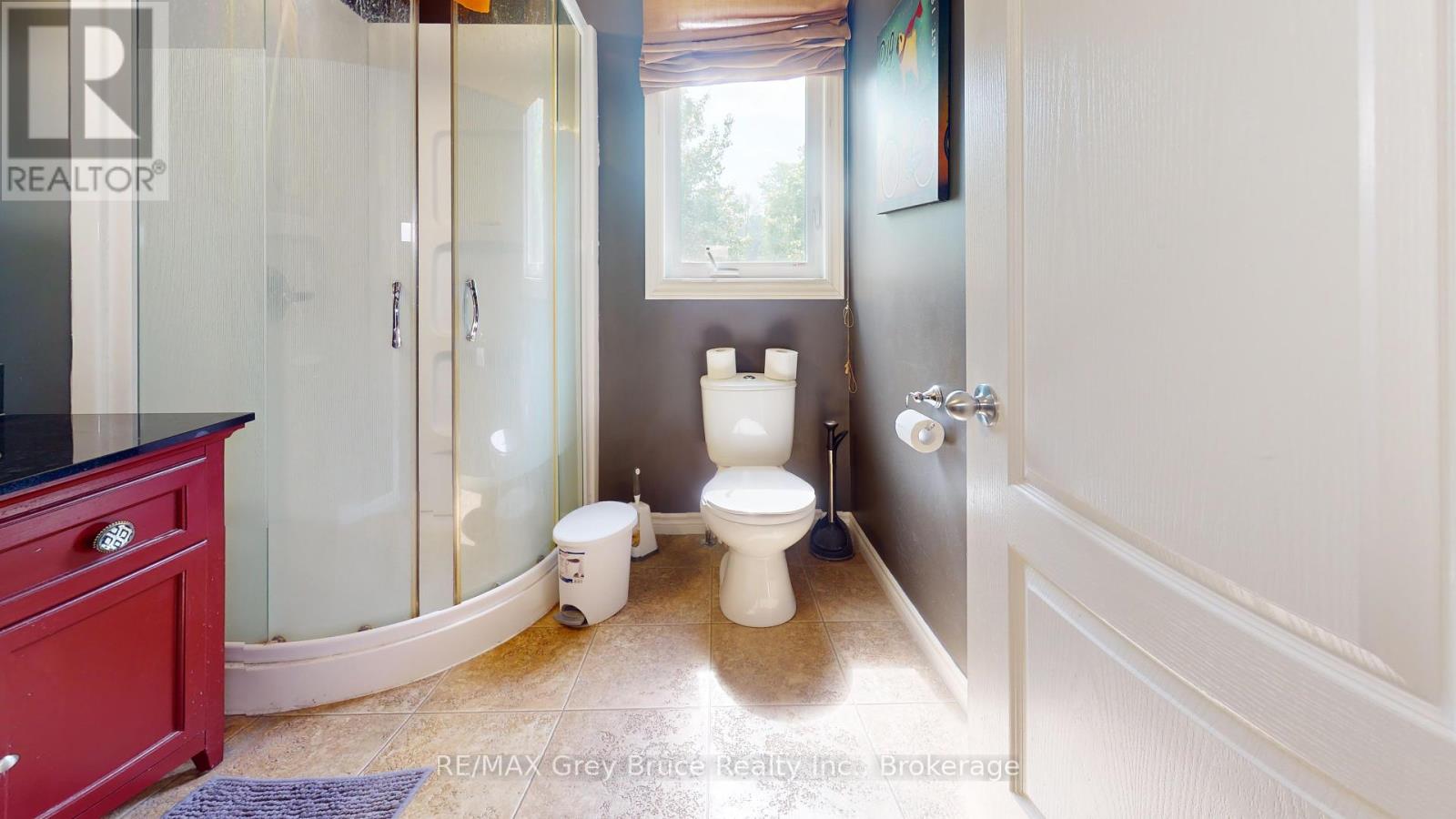 16 Paterson Street, Kincardine, Ontario  N0G 2T0 - Photo 23 - X12209483