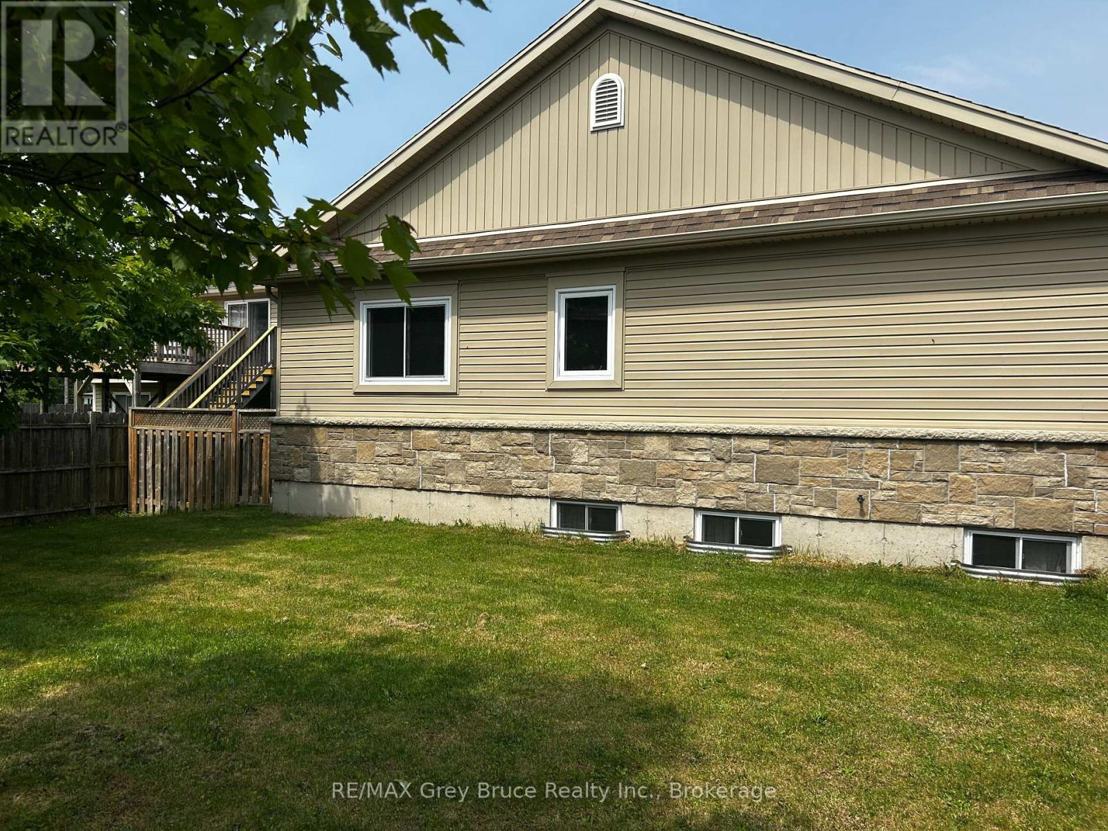 16 Paterson Street, Kincardine, Ontario  N0G 2T0 - Photo 43 - X12209483