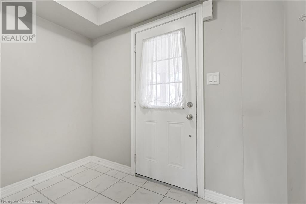 570 Linden Drive Unit# 42, Cambridge, Ontario  N3H 5L5 - Photo 4 - 40738517