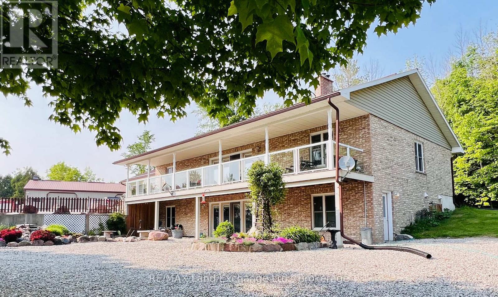 390 Paradise Lake Street, Huron-Kinloss, Ontario  N0G 2H0 - Photo 1 - X12209695