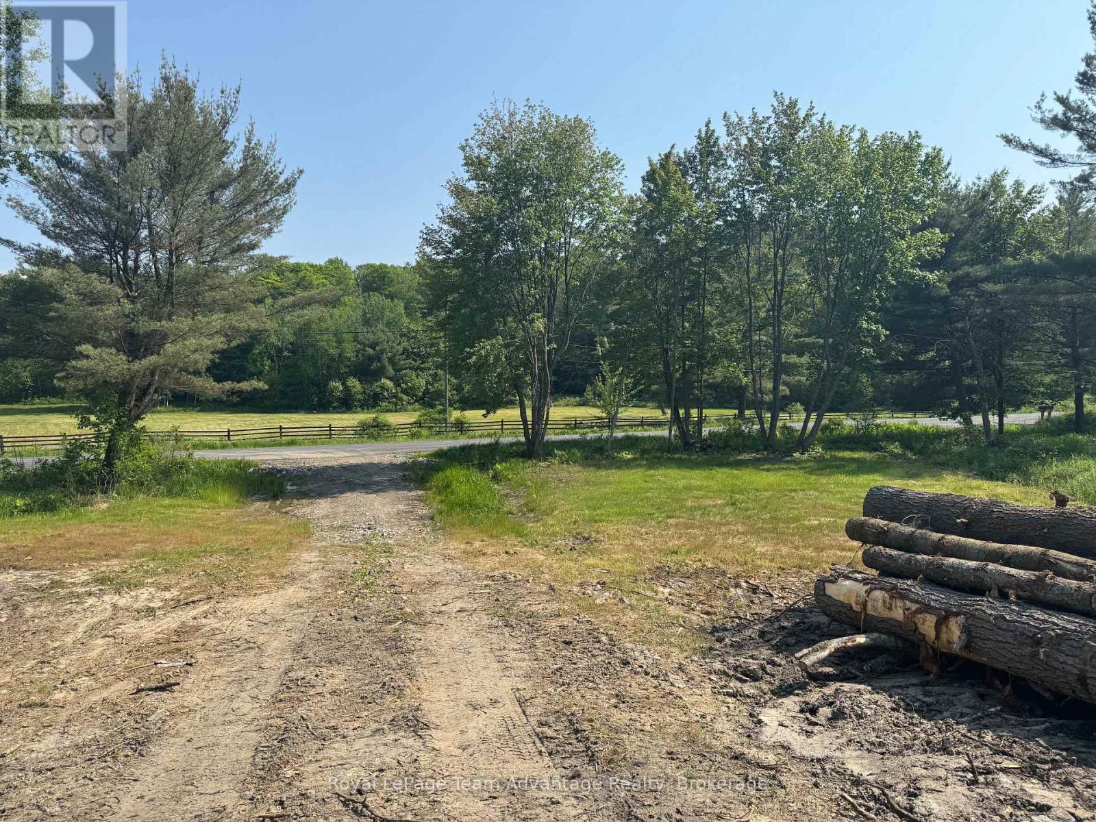 98 Louisa Street, Parry Sound, Ontario  P2A 3C1 - Photo 7 - X12209717