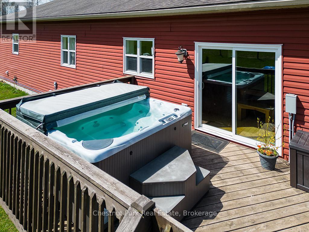 596481 Concession 10, Chatsworth, Ontario  N0H 1R0 - Photo 21 - X12209793