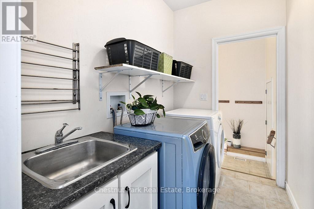 596481 Concession 10, Chatsworth, Ontario  N0H 1R0 - Photo 37 - X12209793