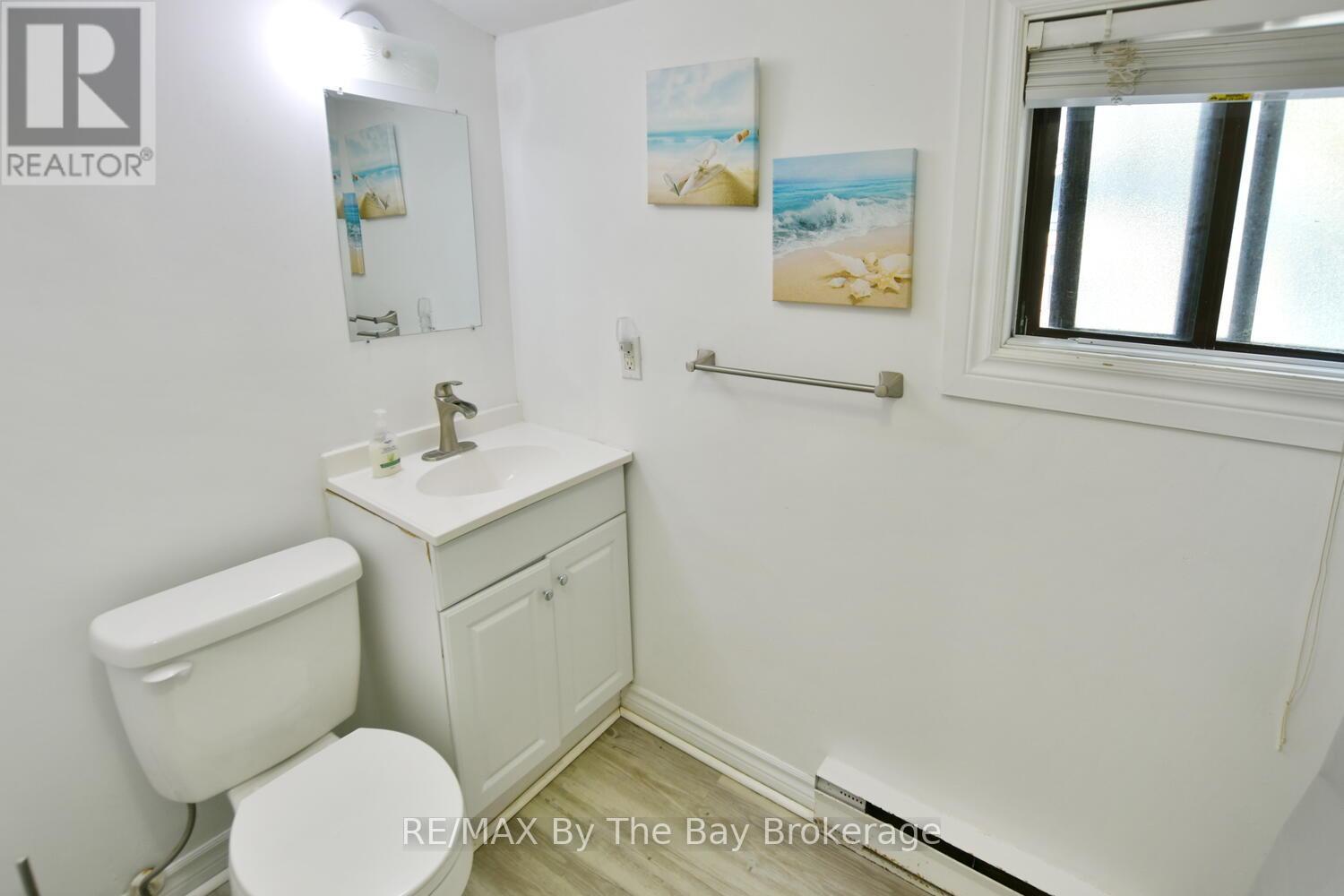 678 River Road W, Wasaga Beach, Ontario  L9Z 2P1 - Photo 33 - S12210455