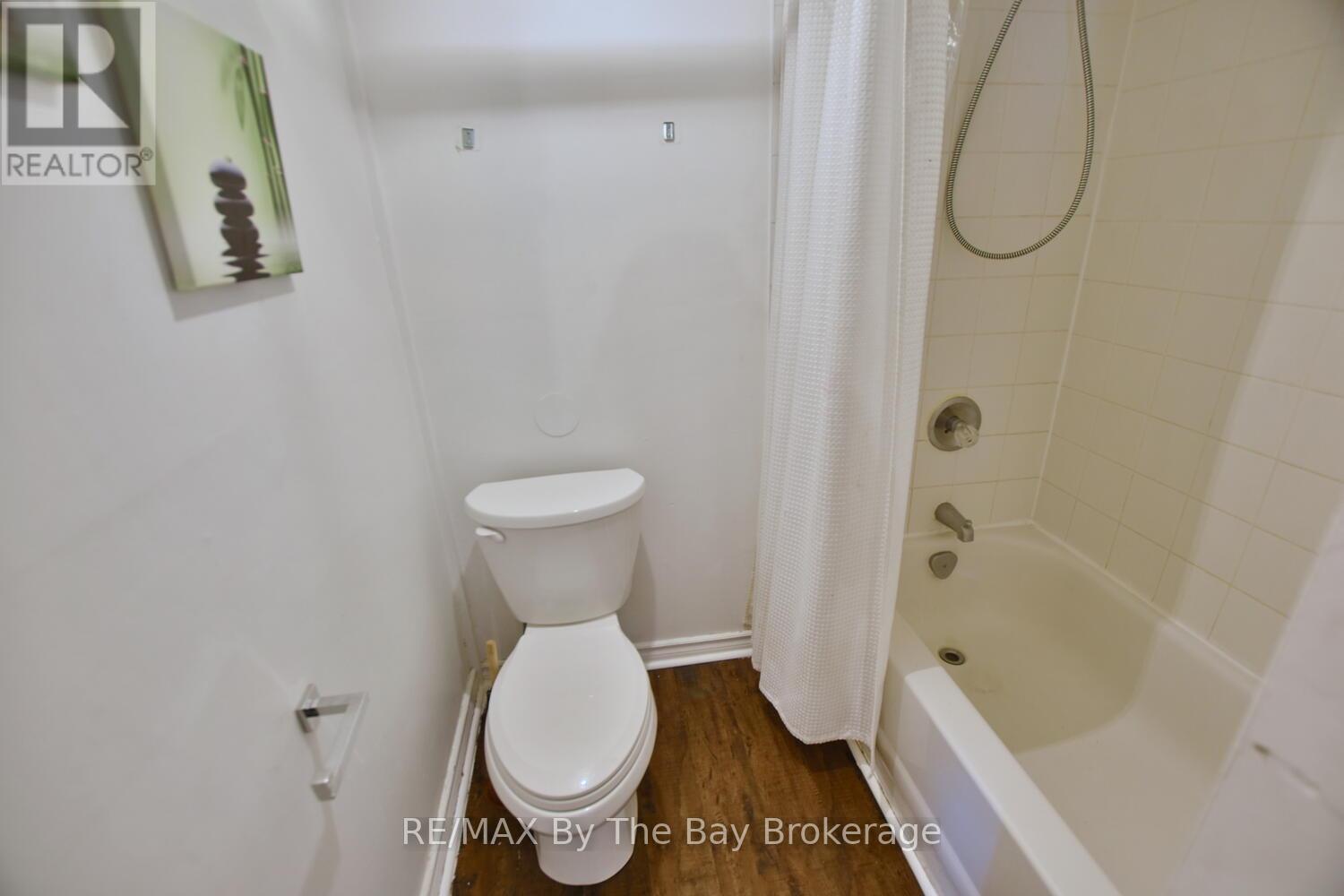 678 River Road W, Wasaga Beach, Ontario  L9Z 2P1 - Photo 43 - S12210455