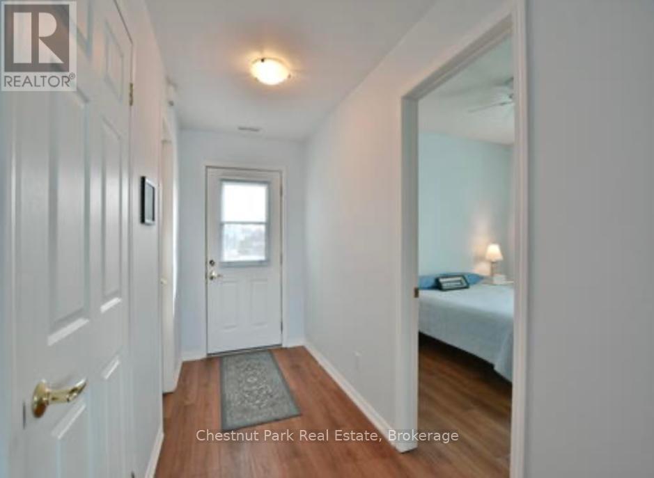 650 Johnston Park Avenue, Collingwood, Ontario  L9Y 5C7 - Photo 3 - S12210497