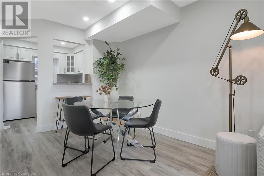 459 Beechwood Place Unit# 33, Waterloo, Ontario  N2T 2N8 - Photo 10 - 40739684