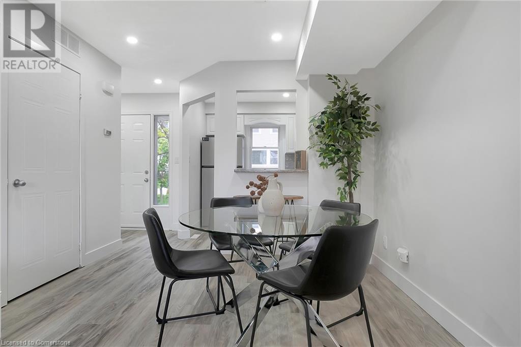 459 Beechwood Place Unit# 33, Waterloo, Ontario  N2T 2N8 - Photo 12 - 40739684