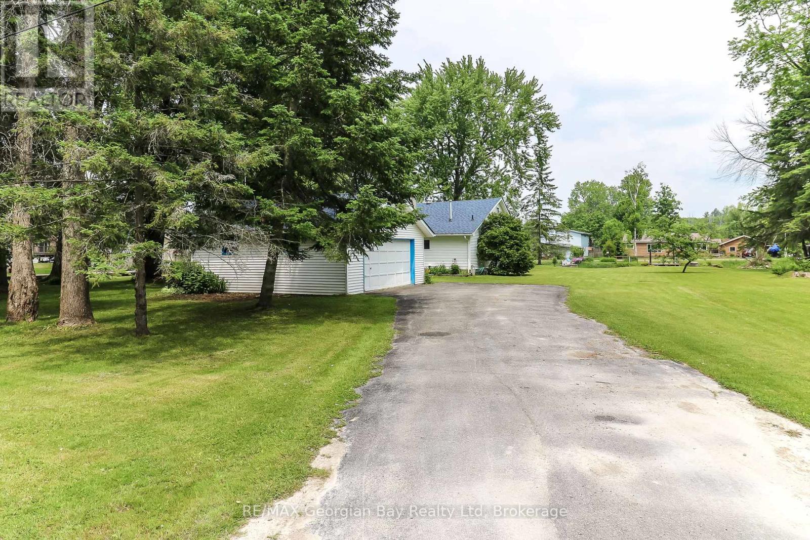 31 Hearthstone Drive, Tay, Ontario  L0K 2C0 - Photo 31 - S12210519