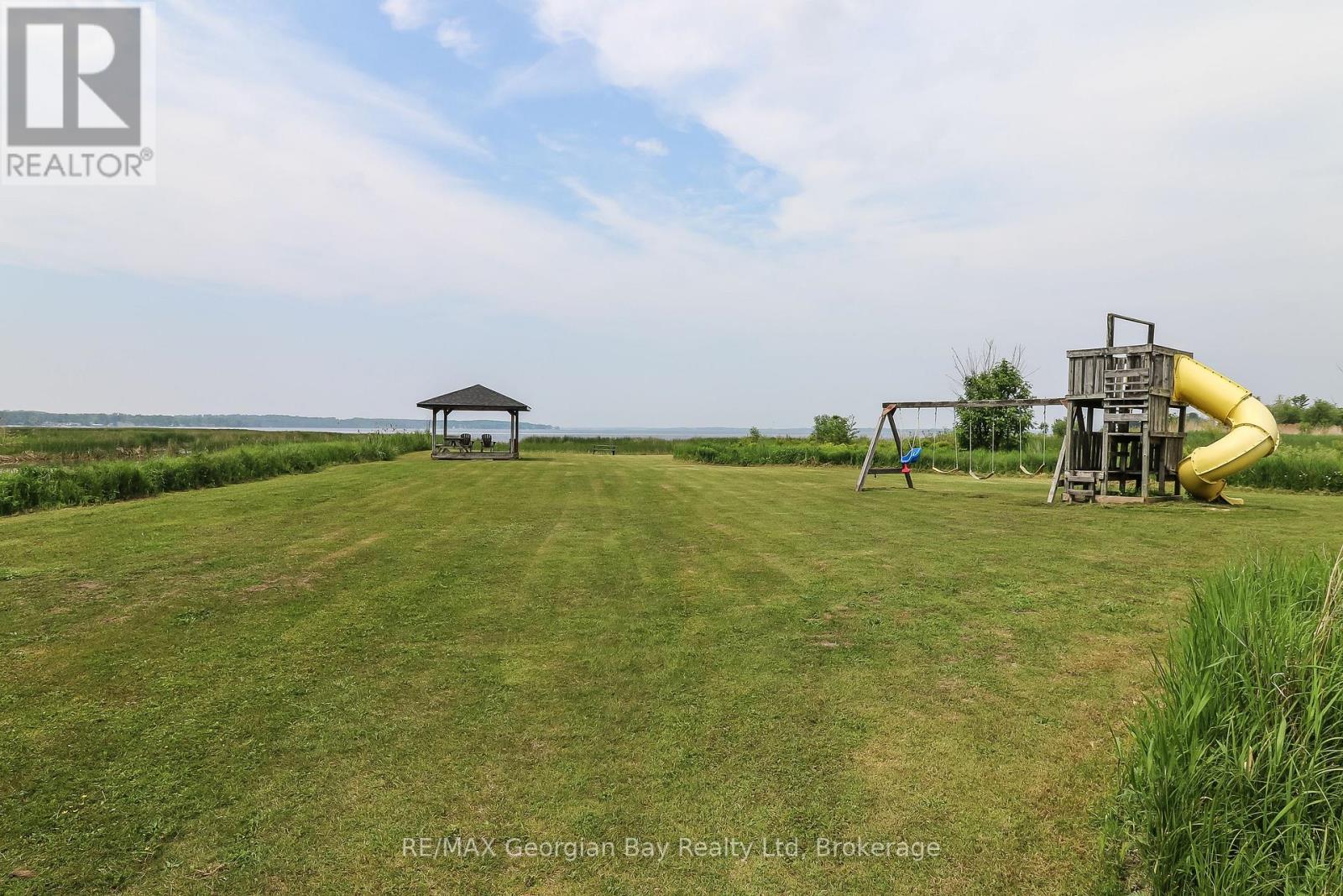 31 Hearthstone Drive, Tay, Ontario  L0K 2C0 - Photo 47 - S12210519
