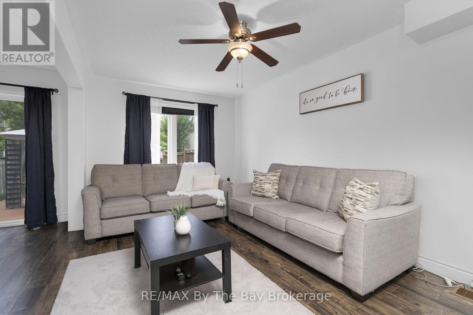 54 Mccann Lane, Essa, Ontario  L3W 0E4 - Photo 6 - N12210839