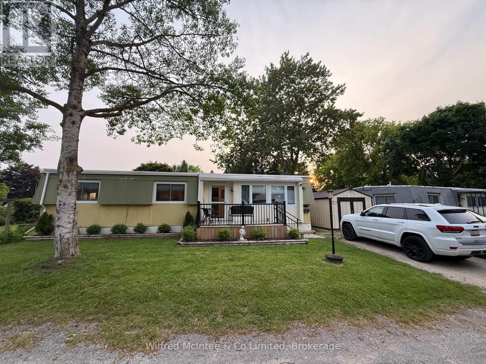 7 Killdeer Court, Brockton, Ontario  N0G 2V0 - Photo 3 - X12210784