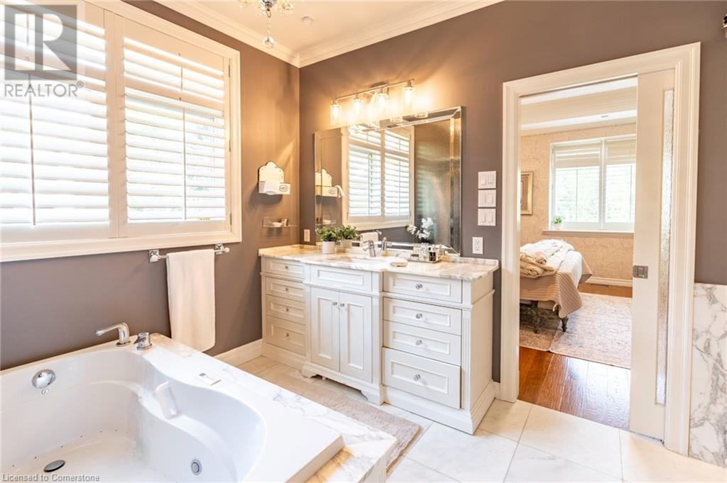 333 Milla Court, Waterloo, Ontario  N2L 6N4 - Photo 18 - 40738085