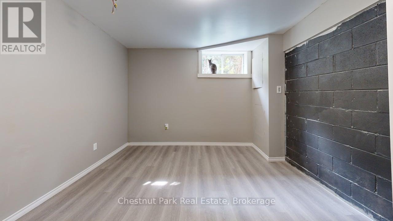 2 - 335 Wellington Street N, Bracebridge, Ontario  P1L 1B7 - Photo 15 - X12210995