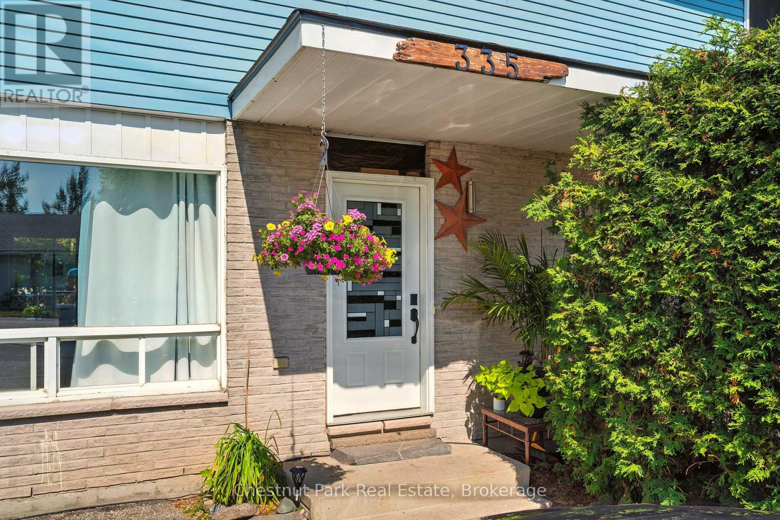 2 - 335 Wellington Street N, Bracebridge, Ontario  P1L 1B7 - Photo 2 - X12210995