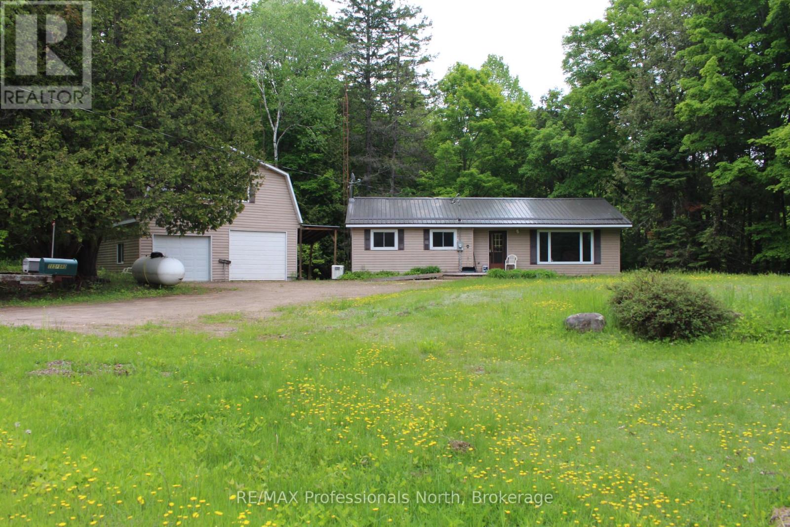 2166 Blairhampton Road, Minden Hills, Ontario  K0M 2K0 - Photo 2 - X12211056