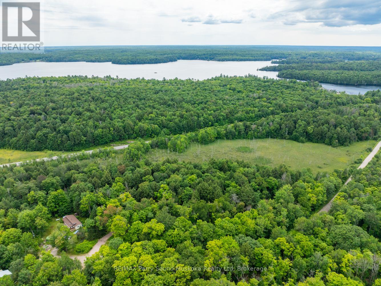 131 Moonwing Road, Magnetawan, Ontario  P0A 1A0 - Photo 15 - X12211059