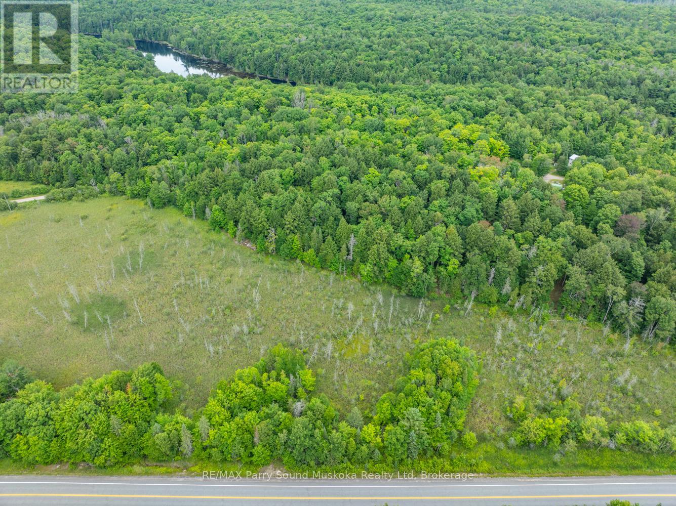 131 Moonwing Road, Magnetawan, Ontario  P0A 1A0 - Photo 30 - X12211059