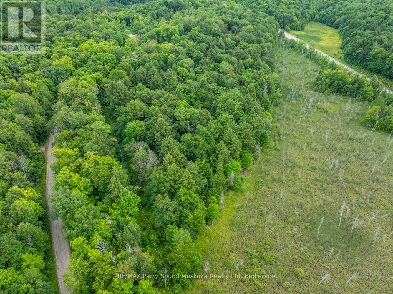 131 Moonwing Road, Magnetawan, Ontario  P0A 1A0 - Photo 33 - X12211059