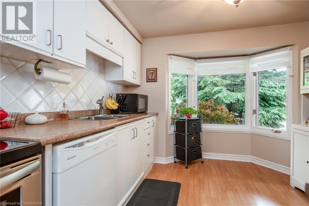 289 A Northlake Drive, Waterloo, Ontario  N2V 1N9 - Photo 11 - 40739544