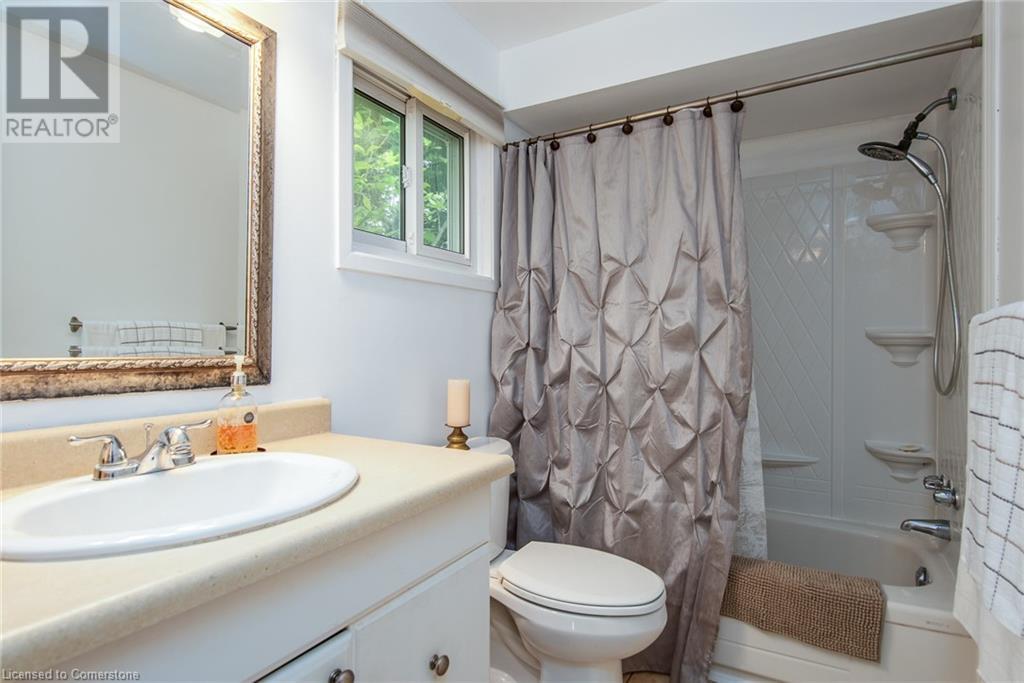289 A Northlake Drive, Waterloo, Ontario  N2V 1N9 - Photo 15 - 40739544