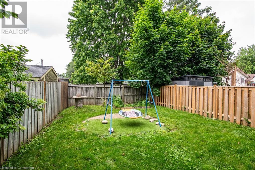 289 A Northlake Drive, Waterloo, Ontario  N2V 1N9 - Photo 24 - 40739544
