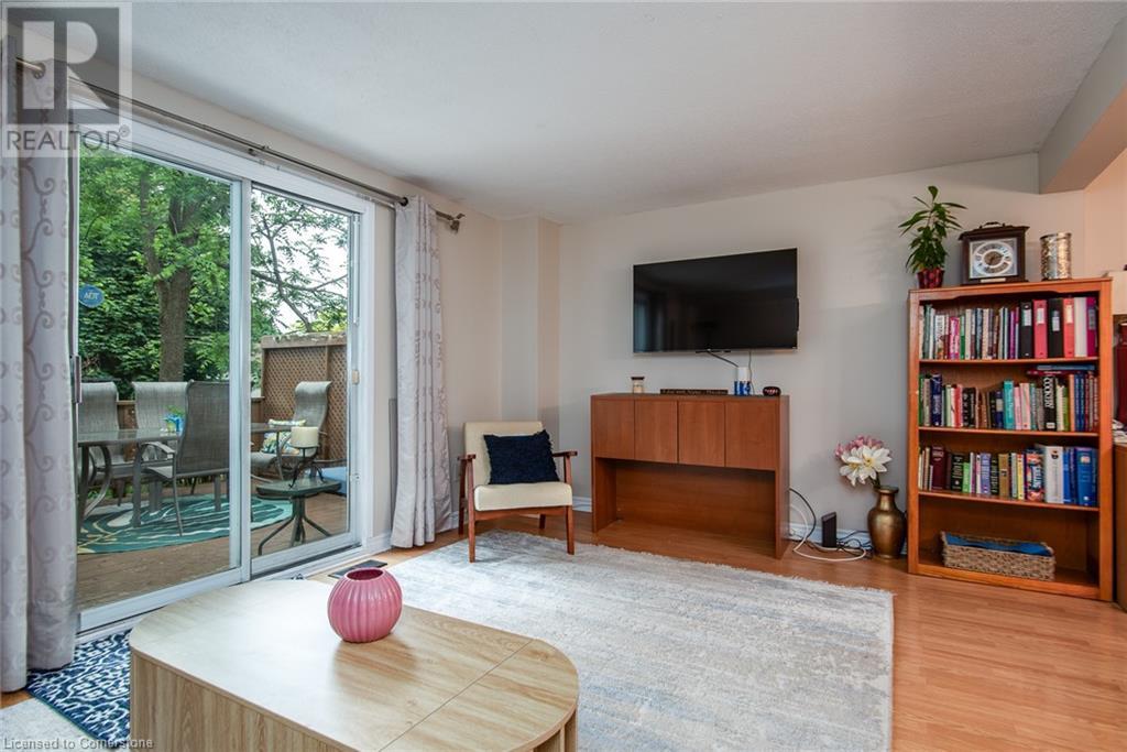 289 A Northlake Drive, Waterloo, Ontario  N2V 1N9 - Photo 7 - 40739544