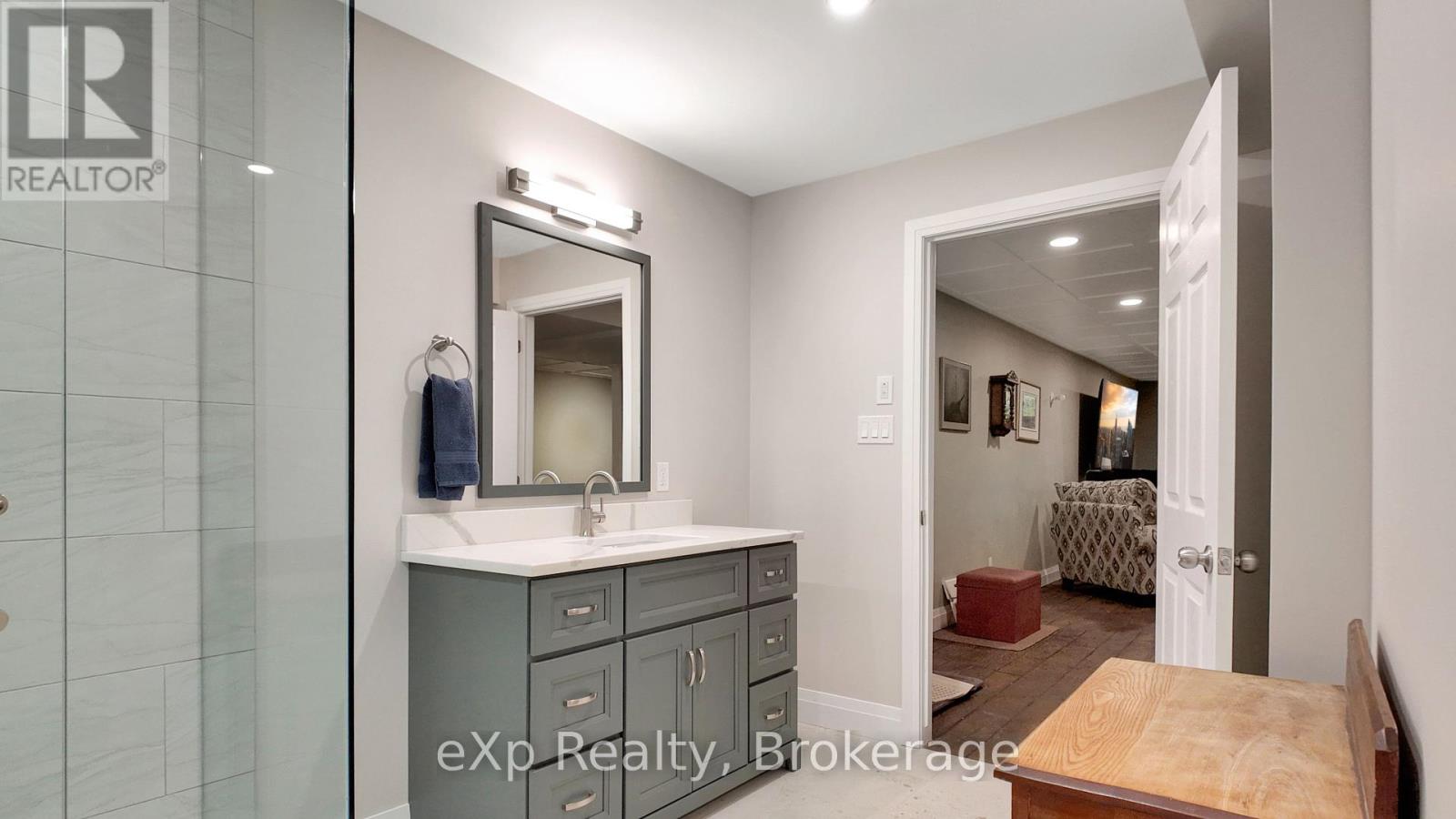 527 Lake Rosalind Road 5, Brockton, Ontario  N4N 3B9 - Photo 40 - X12211188