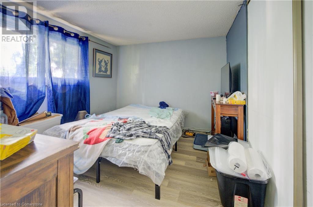 28 Amos Avenue Unit# A&b, Waterloo, Ontario  N2L 5G3 - Photo 11 - 40739534