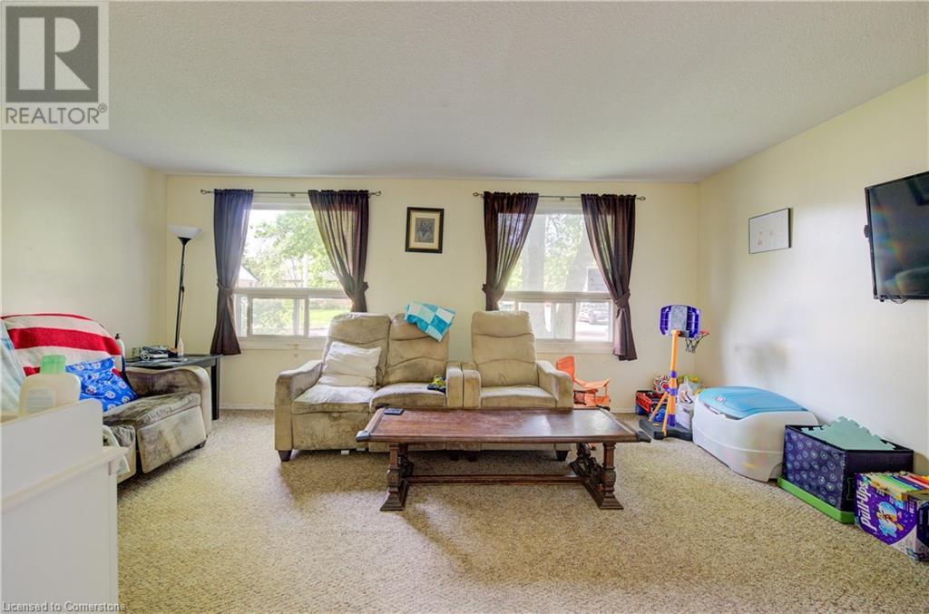 28 Amos Avenue Unit# A&b, Waterloo, Ontario  N2L 5G3 - Photo 23 - 40739534