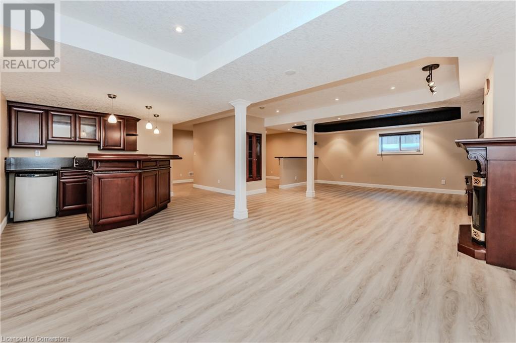 406 Woodrow Drive, Waterloo, Ontario  N2T 2V7 - Photo 38 - 40739934
