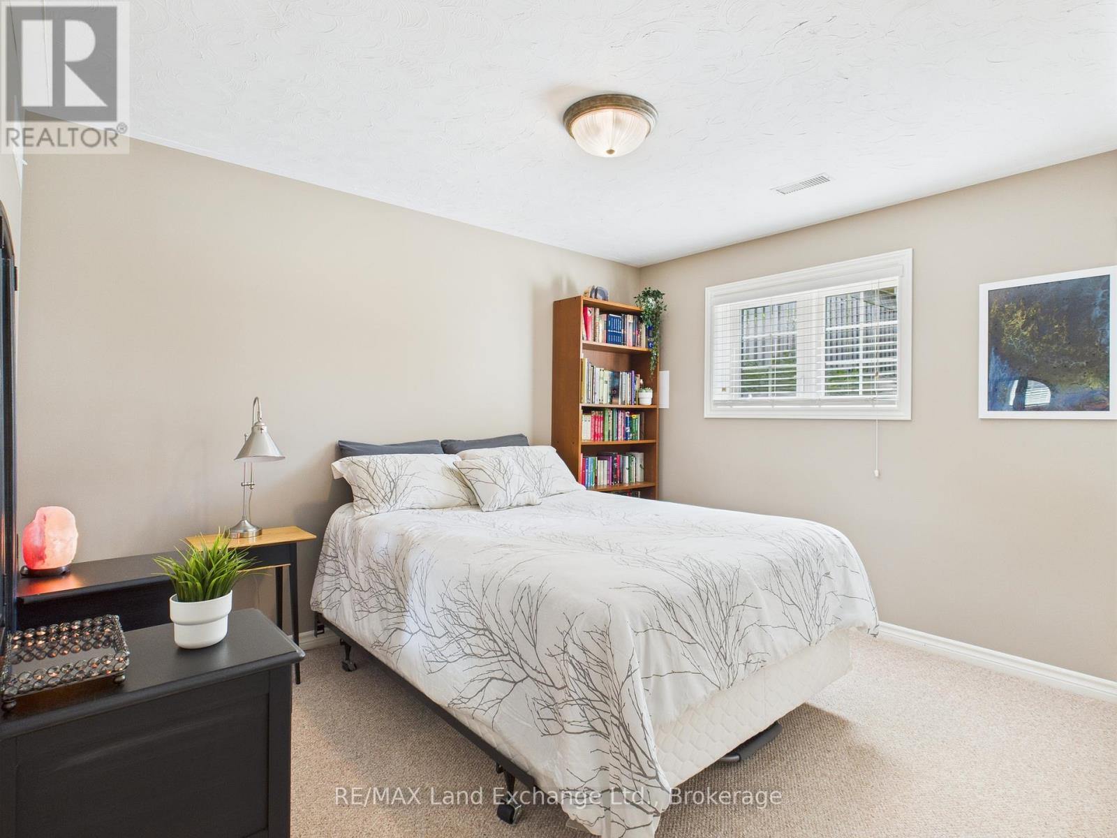 773 Reynolds Drive, Kincardine, Ontario  N2Z 3B6 - Photo 20 - X12211726