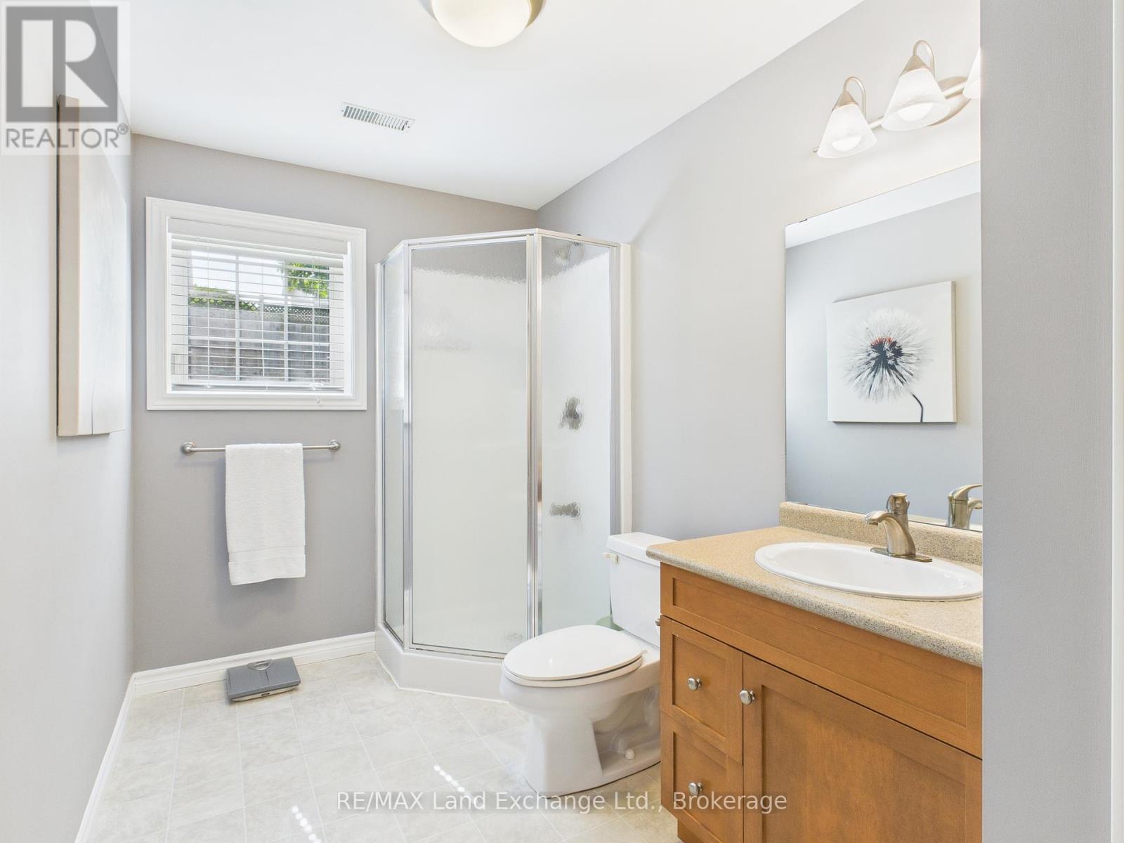 773 Reynolds Drive, Kincardine, Ontario  N2Z 3B6 - Photo 22 - X12211726