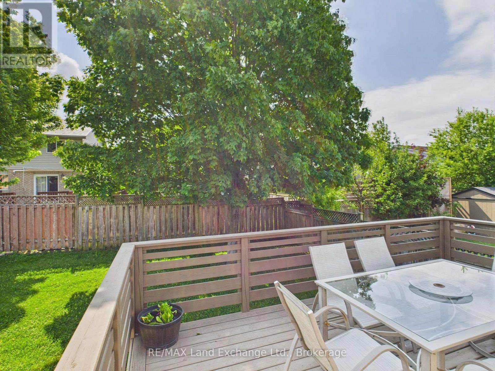 773 Reynolds Drive, Kincardine, Ontario  N2Z 3B6 - Photo 25 - X12211726