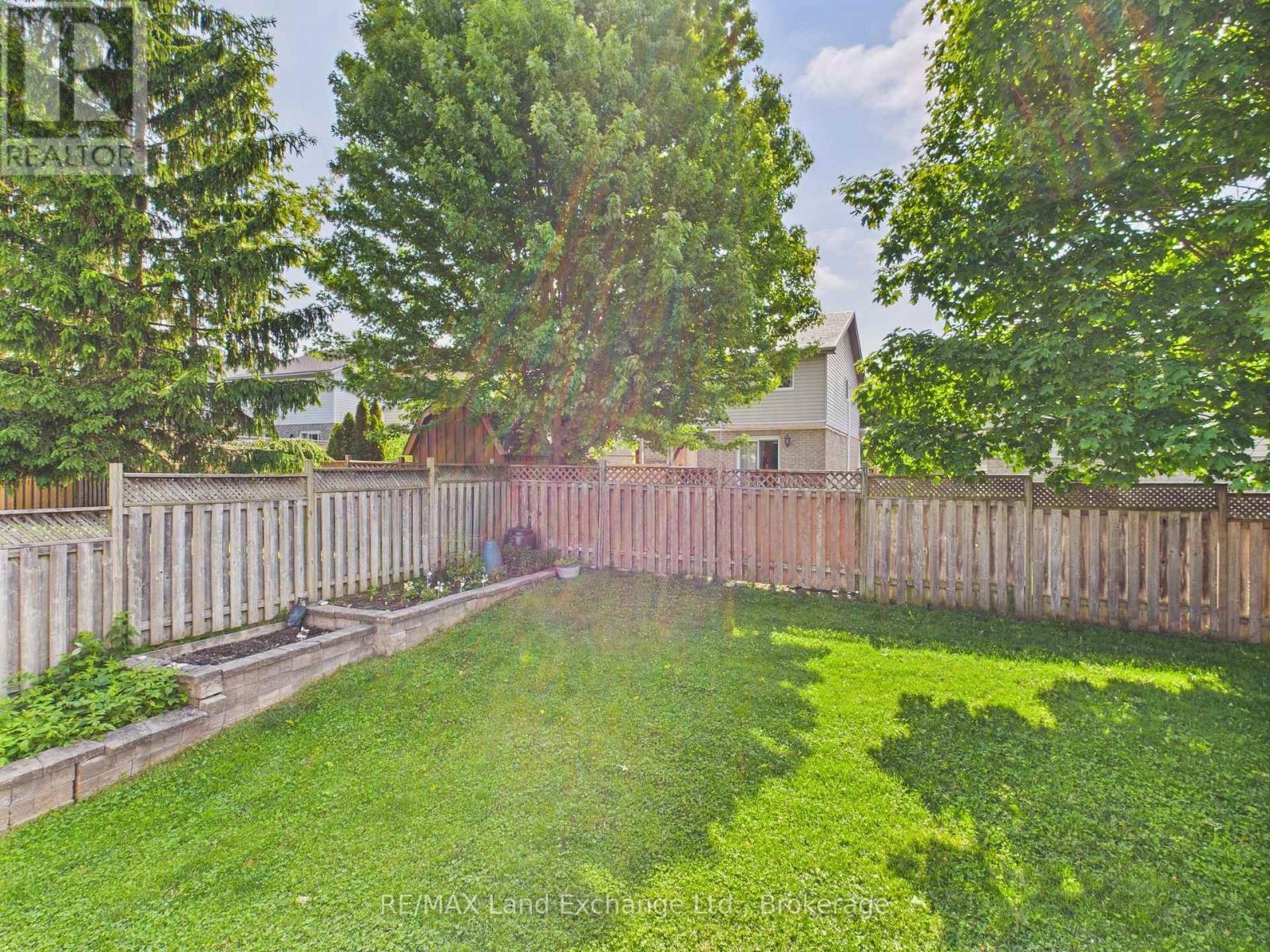 773 Reynolds Drive, Kincardine, Ontario  N2Z 3B6 - Photo 26 - X12211726