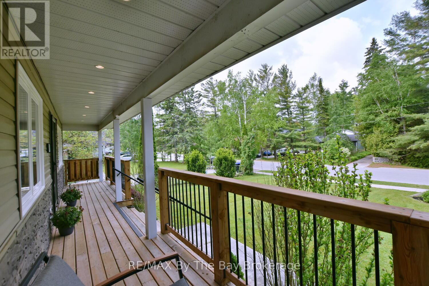 75 40th Street S, Wasaga Beach, Ontario  L9Z 1Z9 - Photo 9 - S12211841