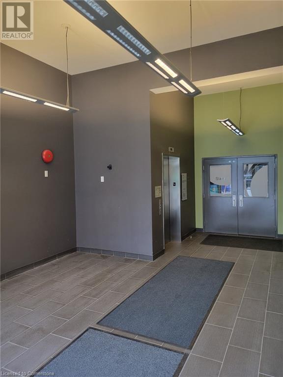 260 King Street W Unit# 201, Kitchener, Ontario  N2G 1B6 - Photo 2 - 40739804
