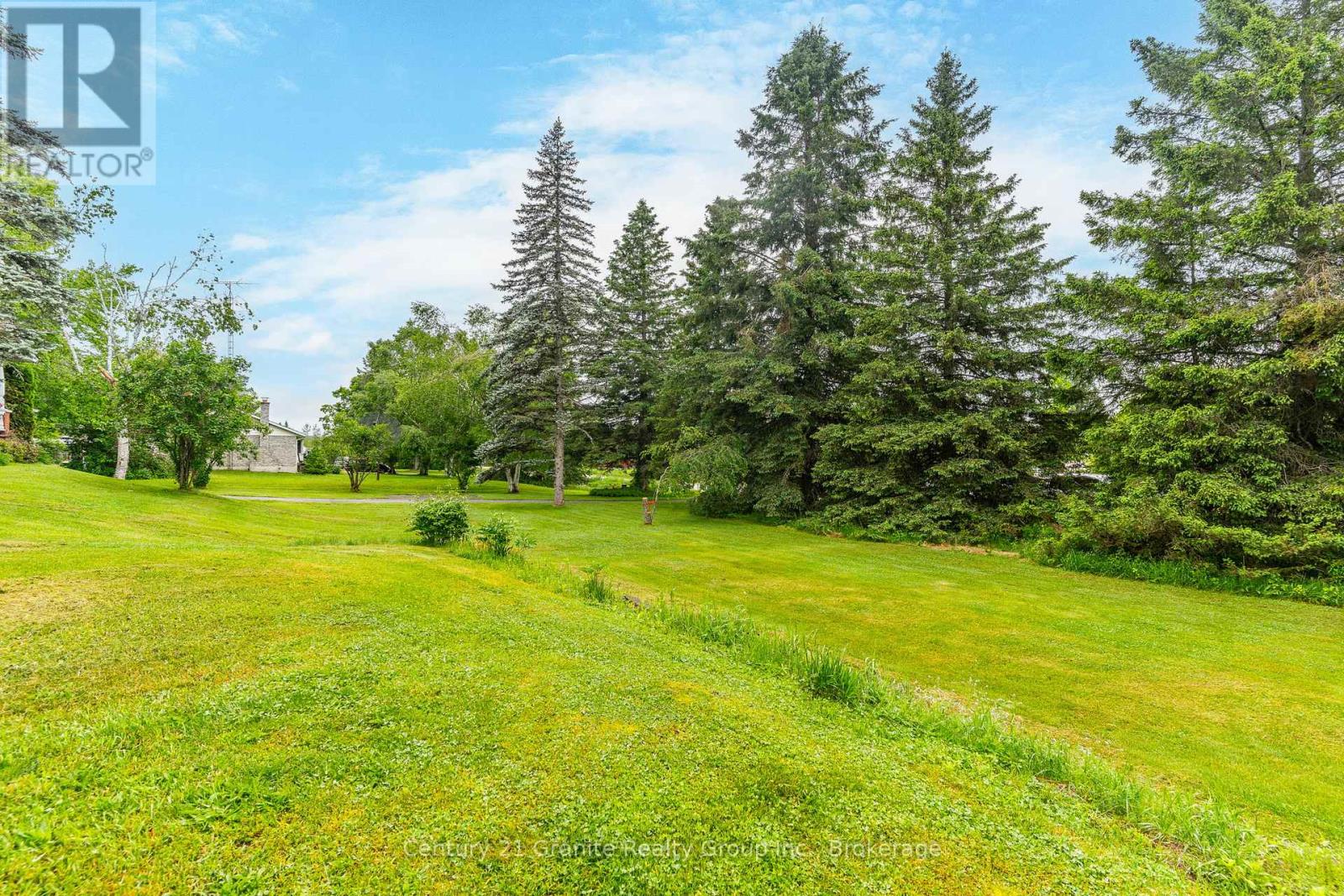 1203 Spring Valley Road, Minden Hills, Ontario  K0M 2K0 - Photo 43 - X12212127