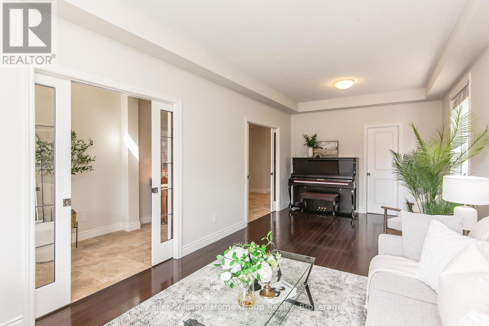 70 Waverley Drive, Guelph, Ontario  N1E 6C8 - Photo 9 - X12212183