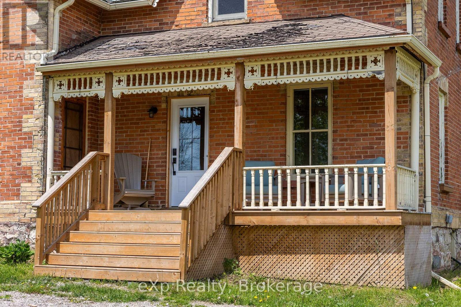 382137 Concession Rd 17, Georgian Bluffs, Ontario  N0H 2T0 - Photo 4 - X12212200