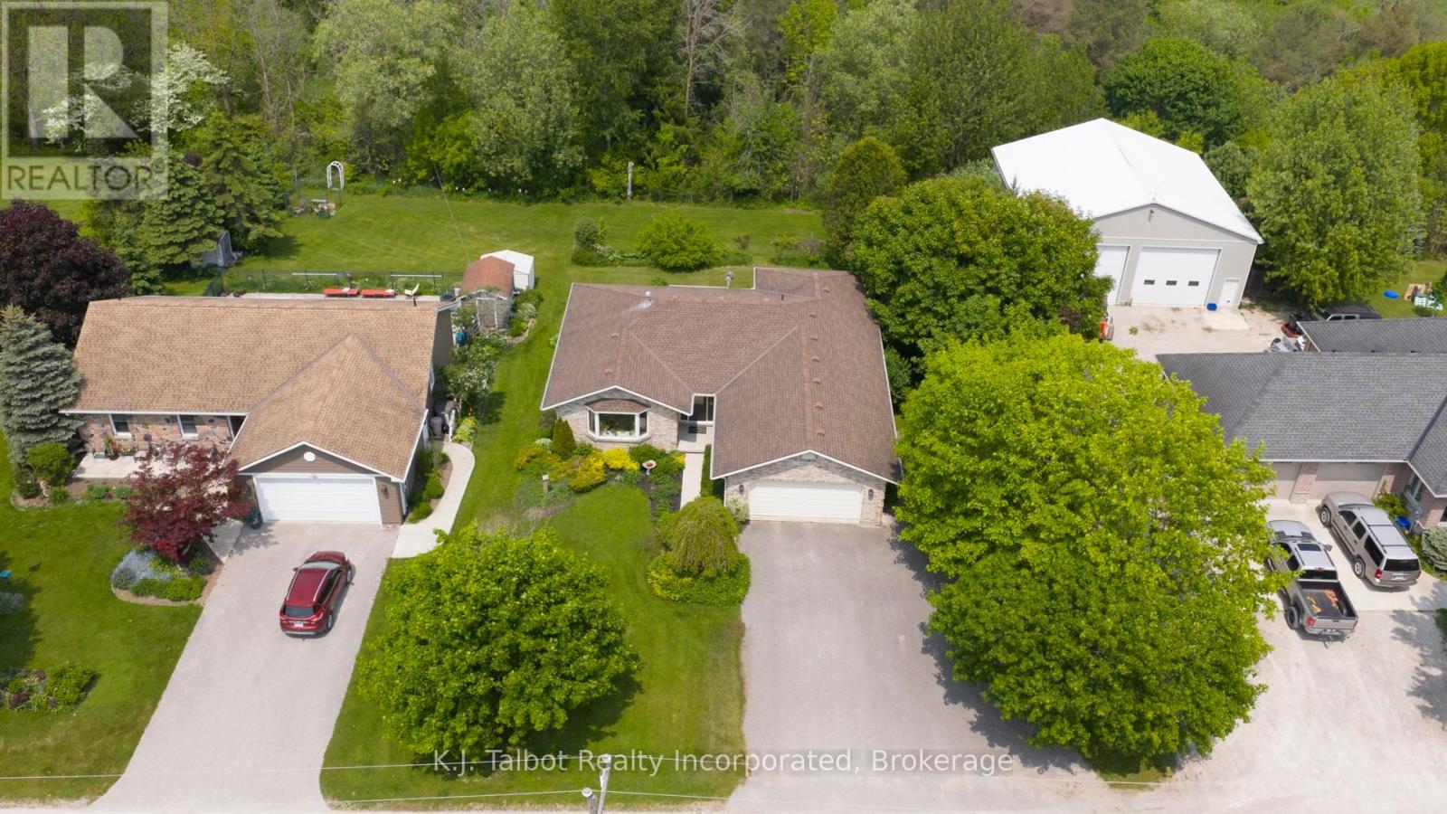 386 Templeton Street, North Huron, Ontario  N0M 1H0 - Photo 49 - X12212253