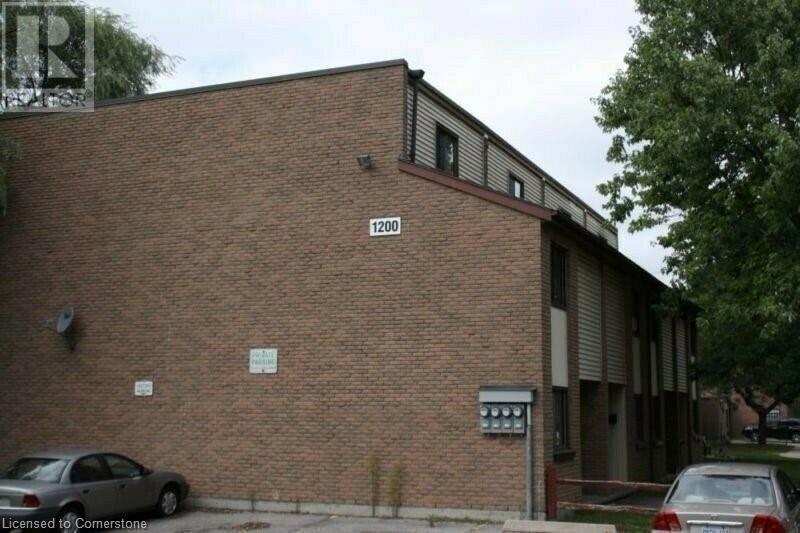 1200 Courtland Avenue E Unit# 44, Kitchener, Ontario  N2C 1K7 - Photo 1 - 40740066