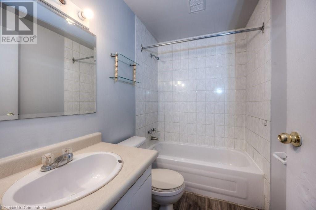 1200 Courtland Avenue E Unit# 44, Kitchener, Ontario  N2C 1K7 - Photo 13 - 40740066