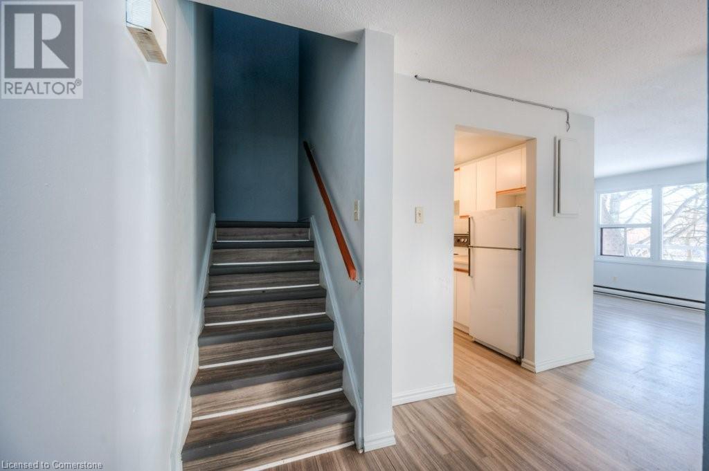 1200 Courtland Avenue E Unit# 44, Kitchener, Ontario  N2C 1K7 - Photo 3 - 40740066