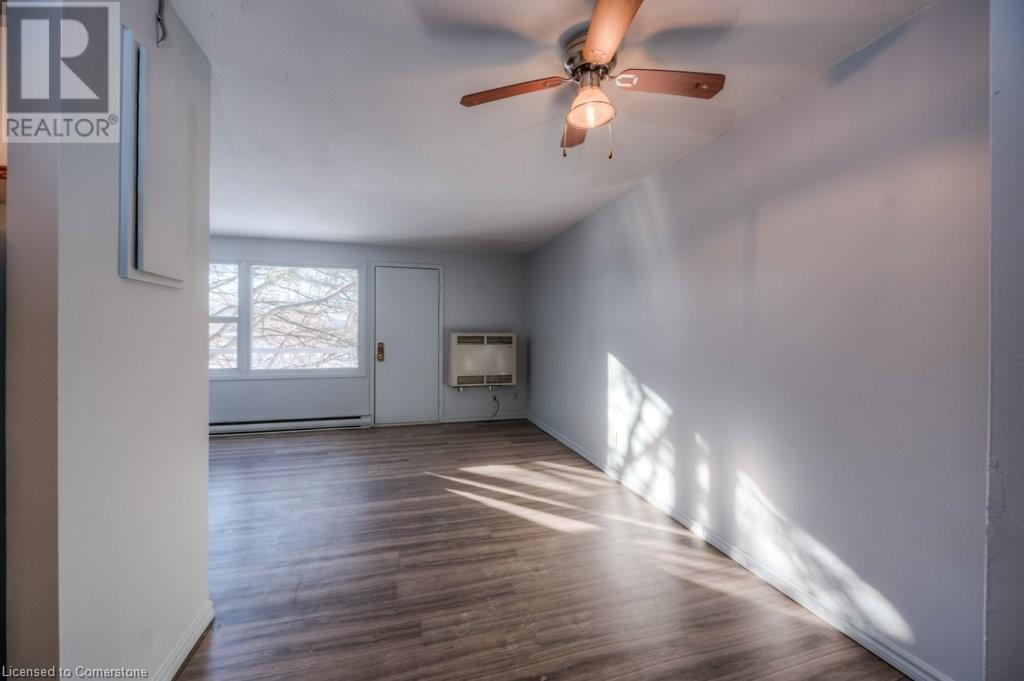 1200 Courtland Avenue E Unit# 44, Kitchener, Ontario  N2C 1K7 - Photo 4 - 40740066