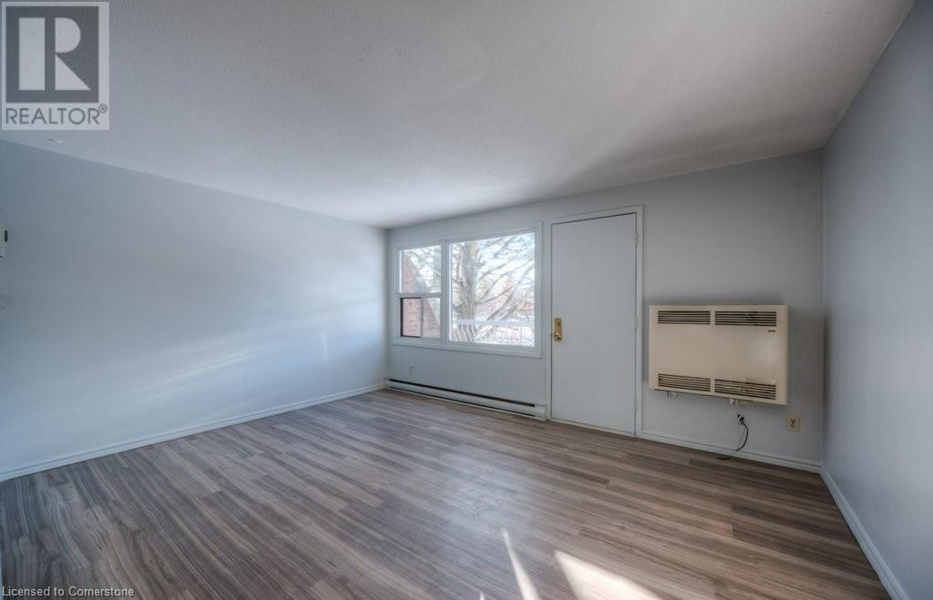1200 Courtland Avenue E Unit# 44, Kitchener, Ontario  N2C 1K7 - Photo 5 - 40740066