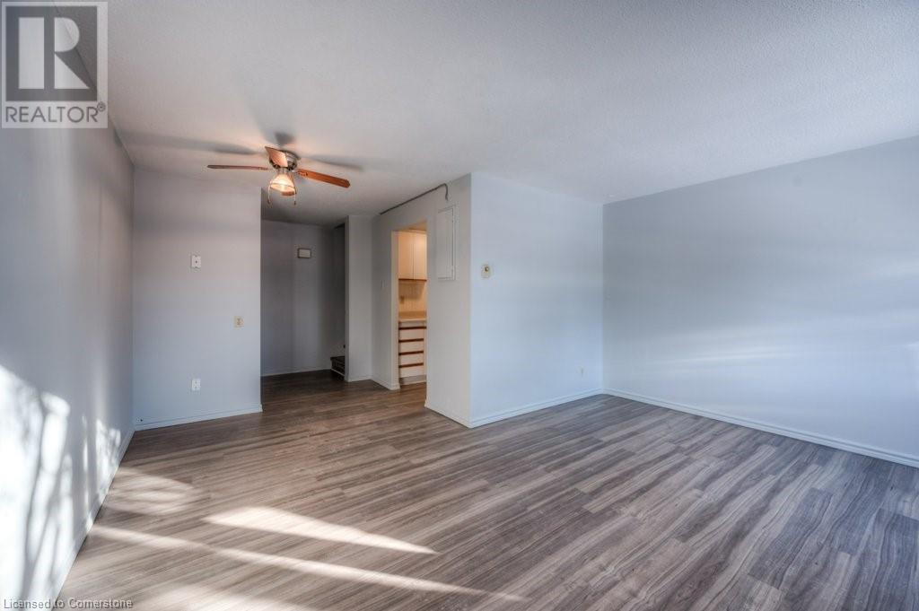 1200 Courtland Avenue E Unit# 44, Kitchener, Ontario  N2C 1K7 - Photo 6 - 40740066