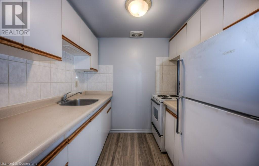 1200 Courtland Avenue E Unit# 44, Kitchener, Ontario  N2C 1K7 - Photo 7 - 40740066