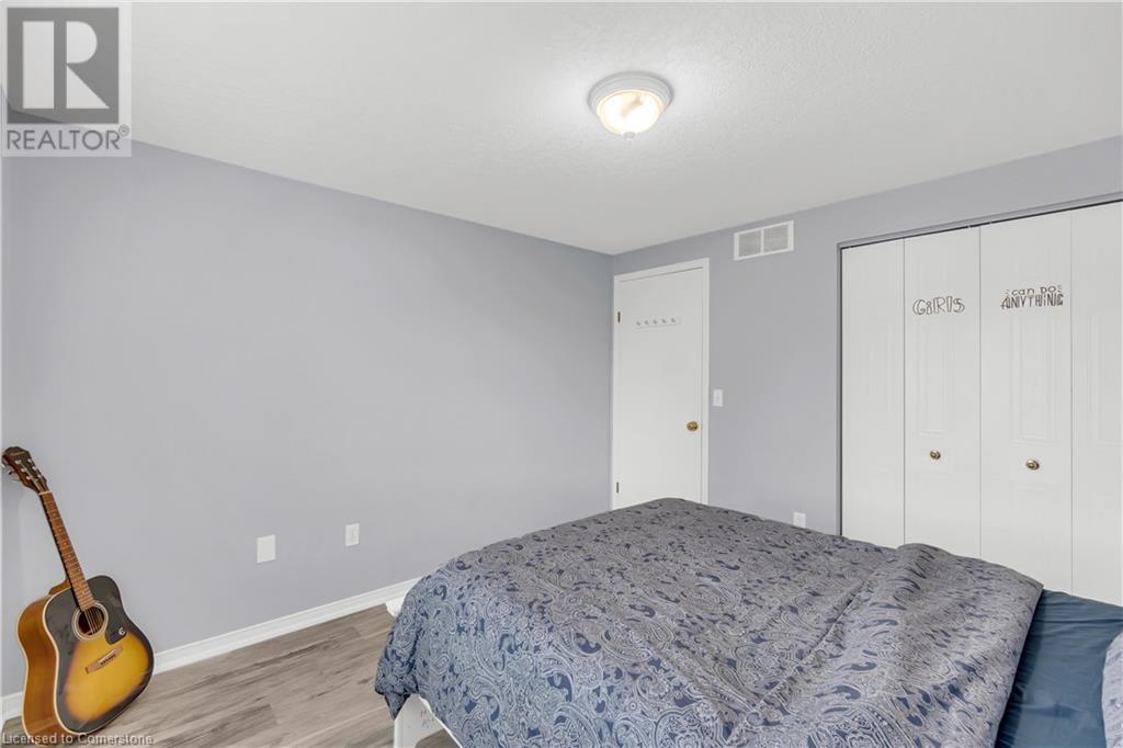556 Dansbury Drive, Waterloo, Ontario  N2K 4E2 - Photo 20 - 40738632