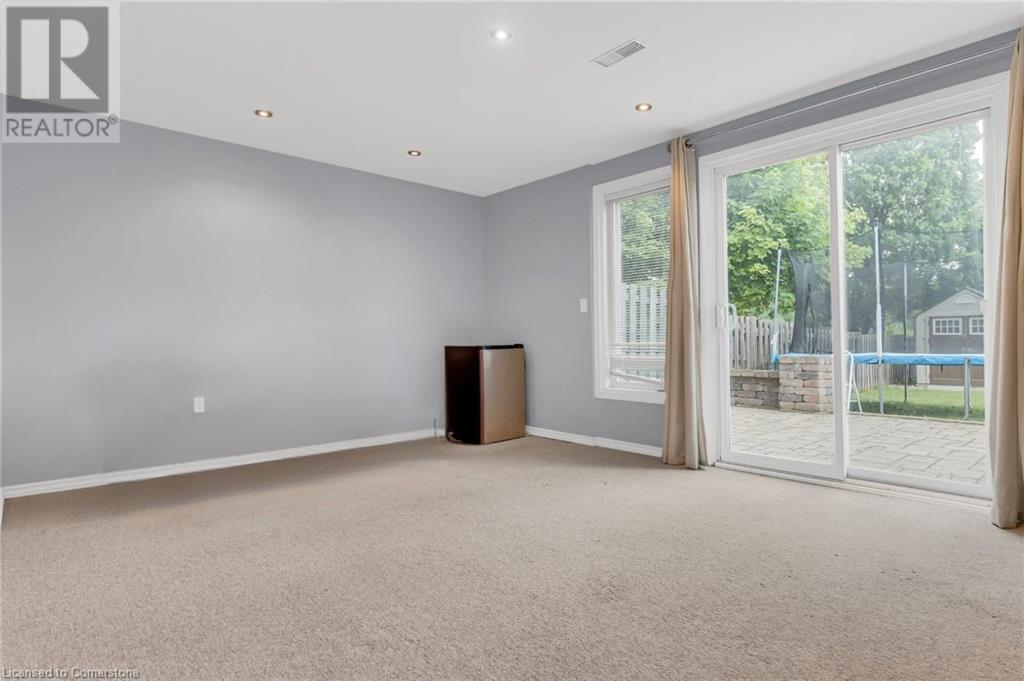 556 Dansbury Drive, Waterloo, Ontario  N2K 4E2 - Photo 24 - 40738632